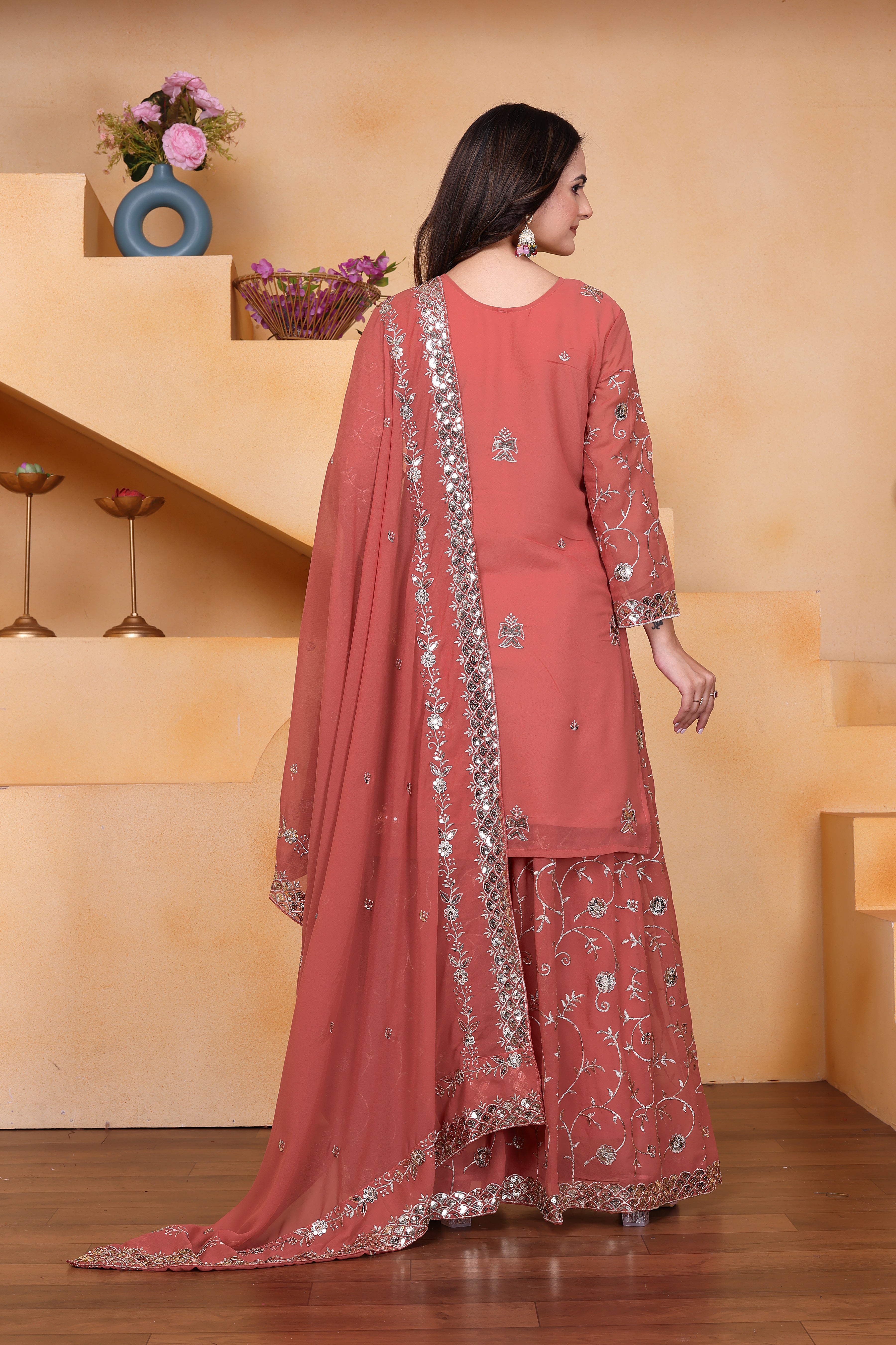 Perfect Ethnic Kurta Set Look