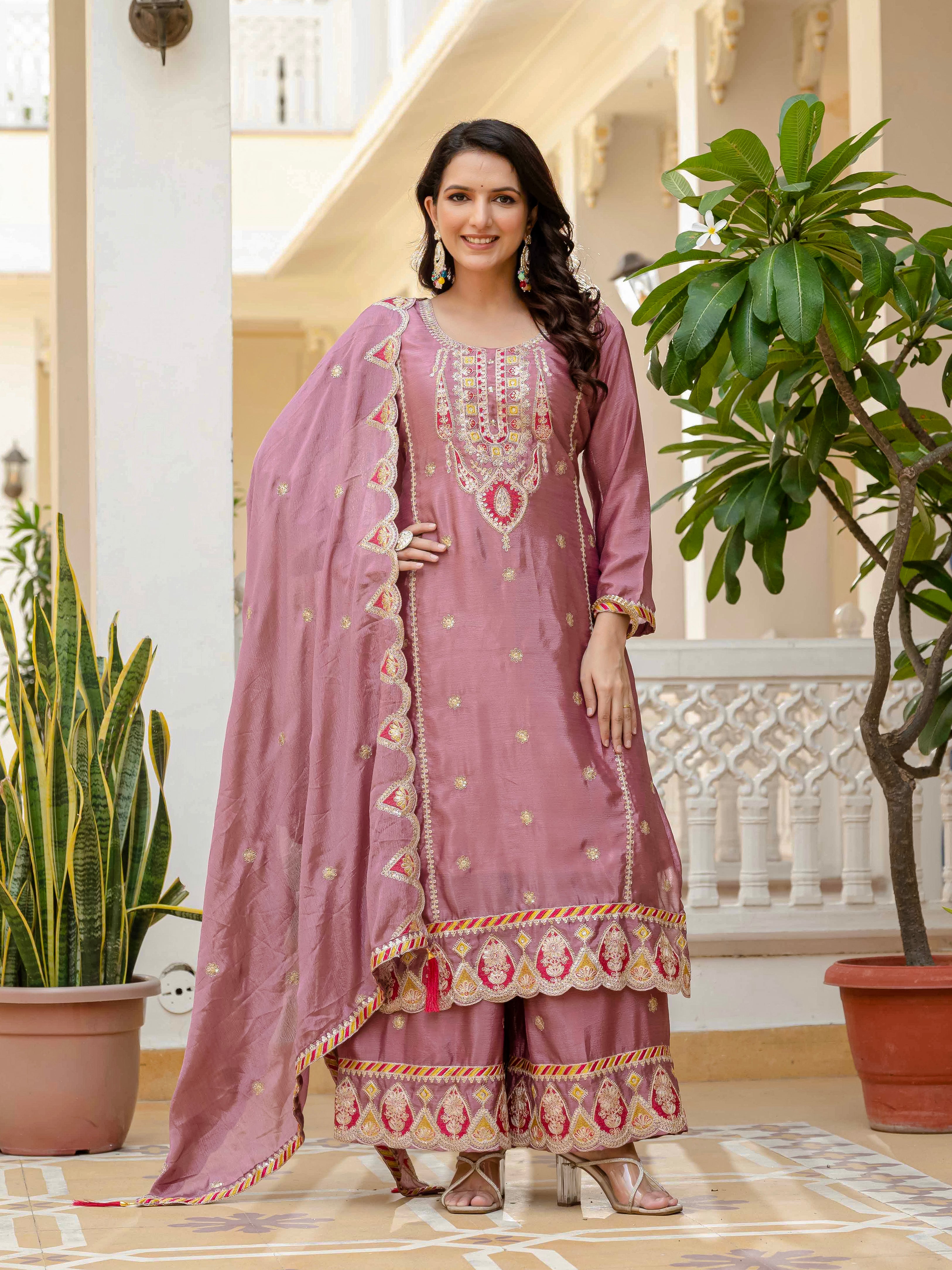 Modern Minimal Kurta Set