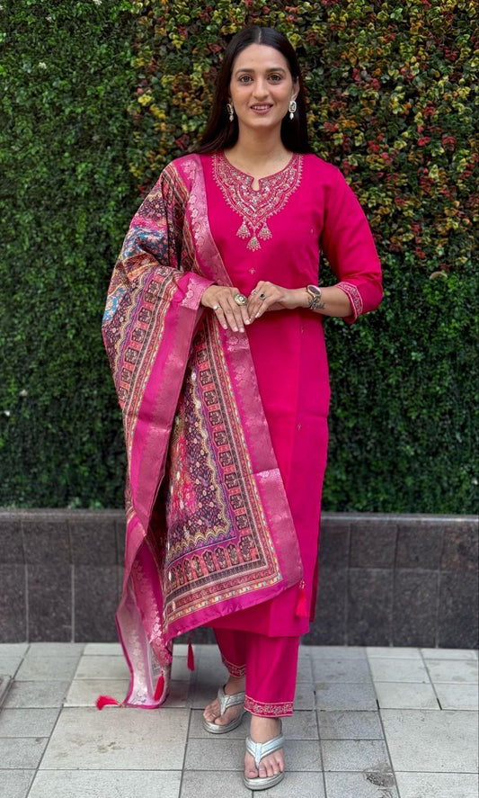 Graceful Glow Dark Pink Ensemble Kurta Set
