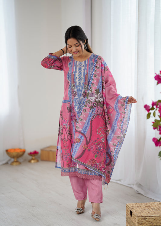 Blush Elegance Pink Kurta Set For Women