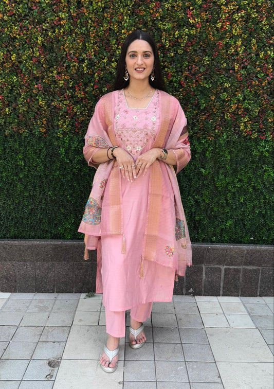 Festival Wear Pink Kurta Set For Women