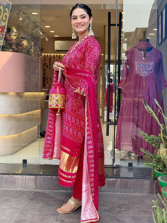 Festival Silk Pink Kurta set For Women