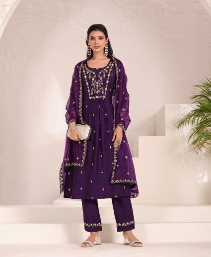 Purple Kurta Pant Set with Dupatta | Embroidered Festive & Wedding Wear for Women
