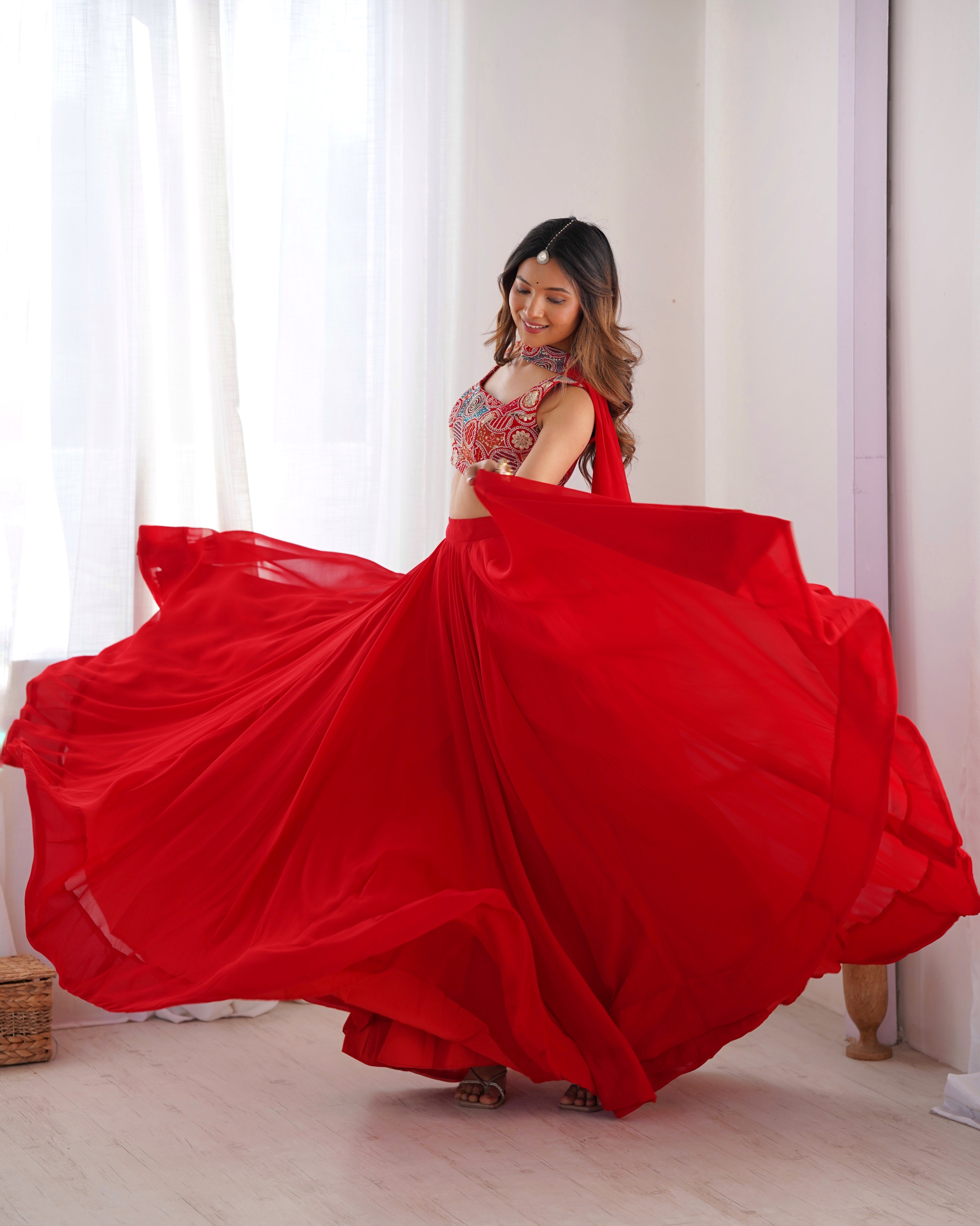 Designer Lehenga Choli for Women – Embroidered Festive & Wedding Wear Lehenga Set