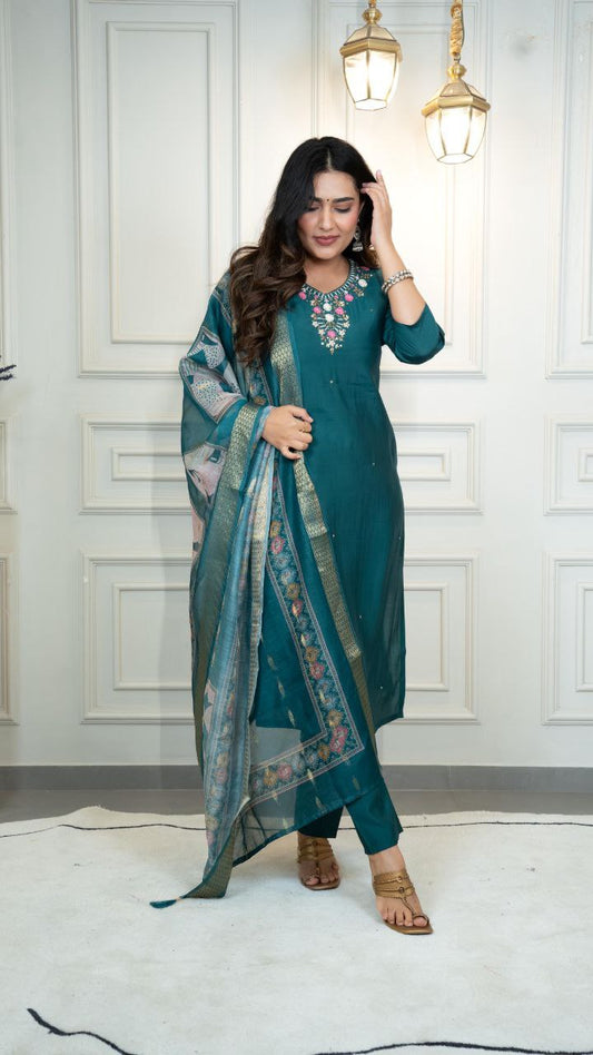 Elegant Turquoise Kurta Set for Weddings and Parties