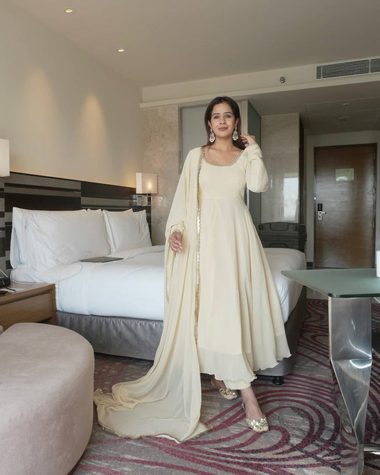 Pure Elegance White Kurta Set