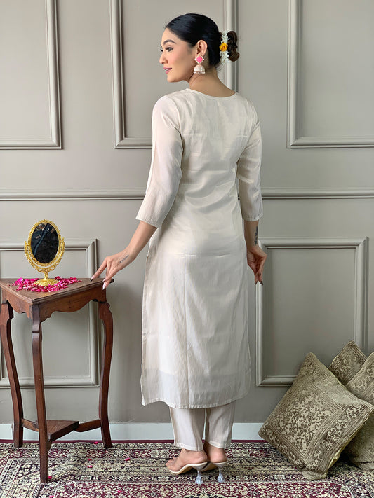 Trending Women Wear  white Kurta Set