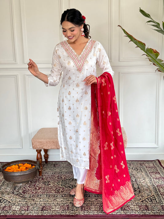 Pure White jaquard Kurta Set – Classic Comfort & Sophistication