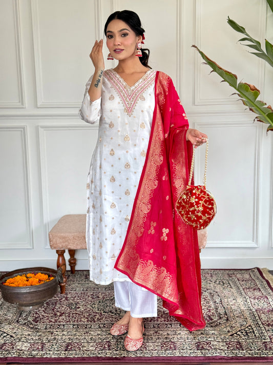 Pure White jaquard Kurta Set – Classic Comfort & Sophistication