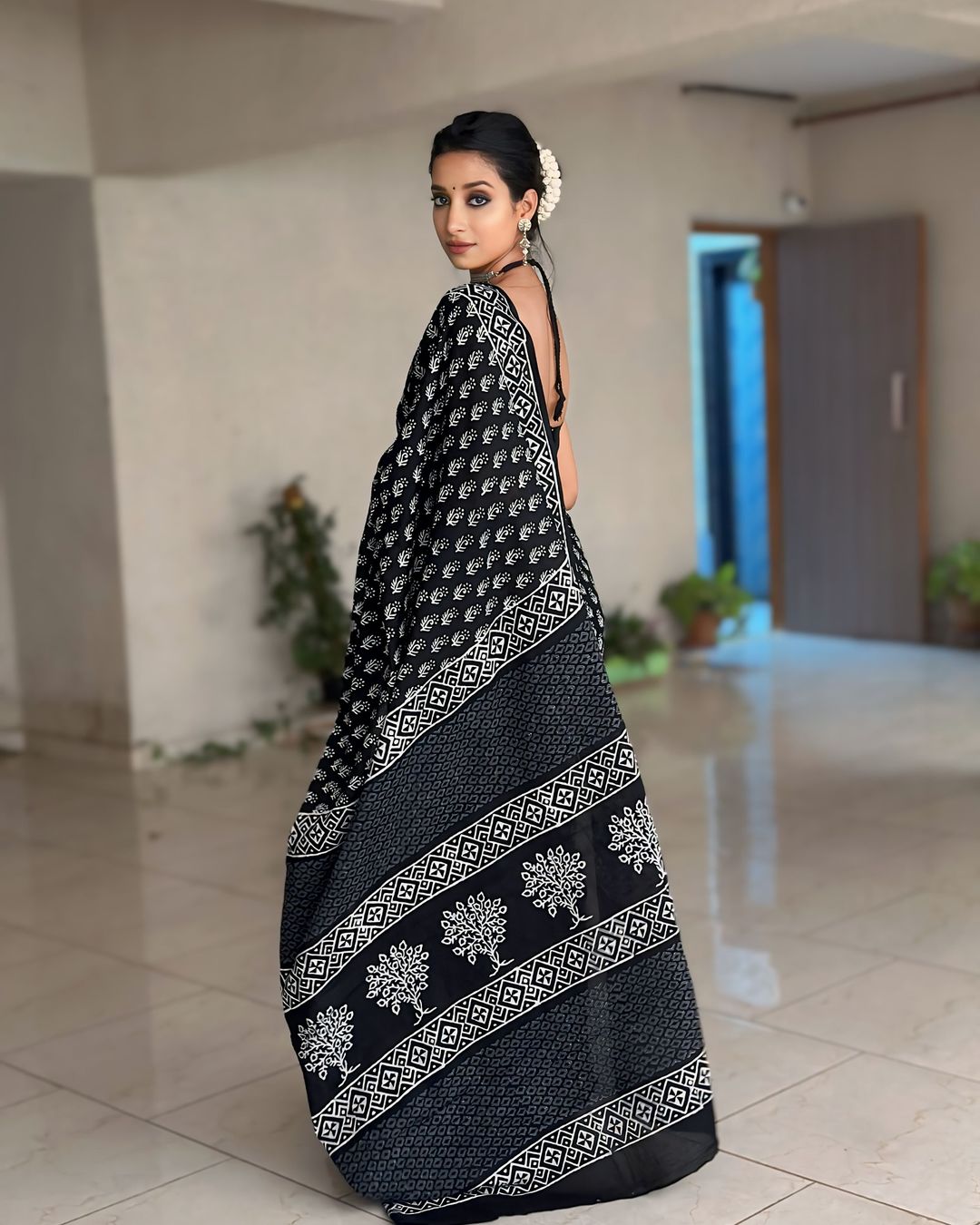 Ready To Wear Silk Black Saree