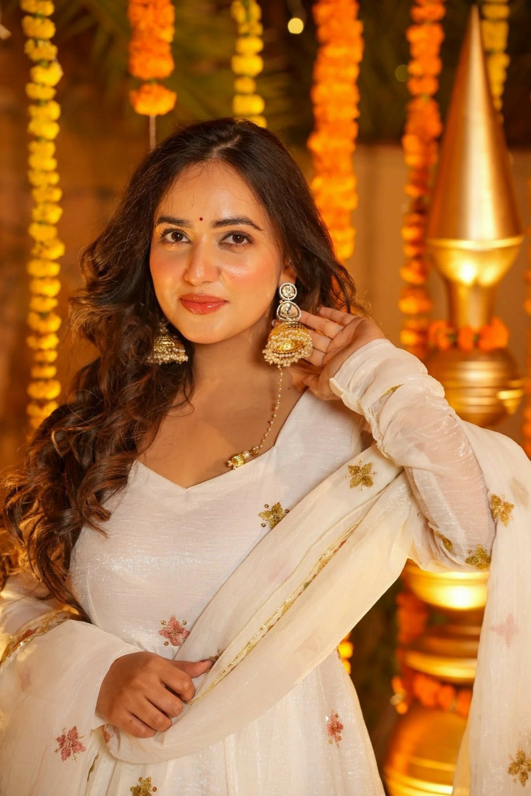 Ivory Floral Anarkali Suit with Dupatta – Elegant Festive & Wedding Wear for Women