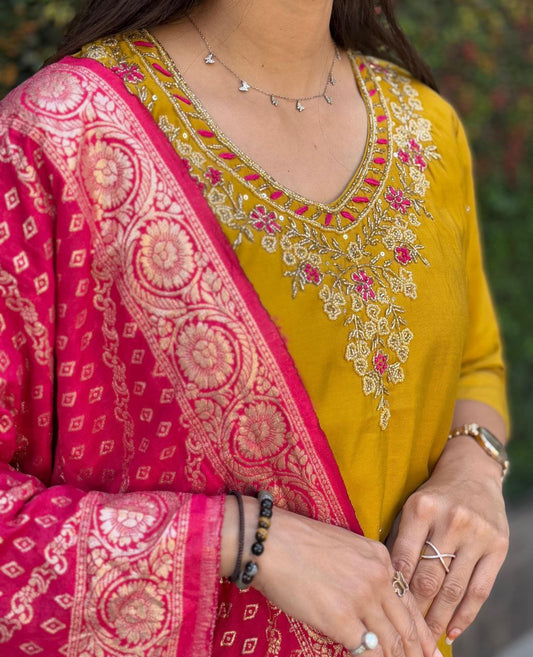Trendy Yellow Kurta Set with Pink Dupatta – Comfortable & Chic Ethnic Look