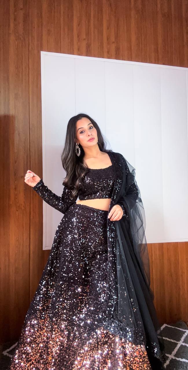 Velvet Sequenced Wedding Party Black Lehenga Chol