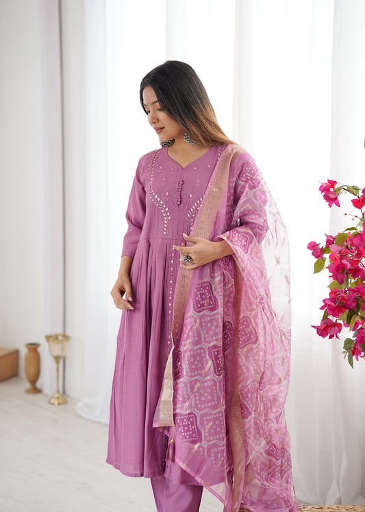 Beatifull Purple Kurta Set For Women
