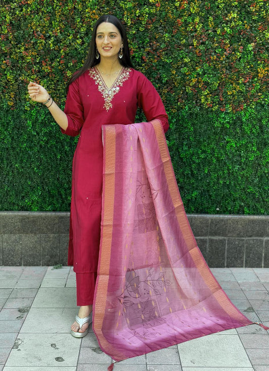 Festival Wear Red Kurta Set For Women